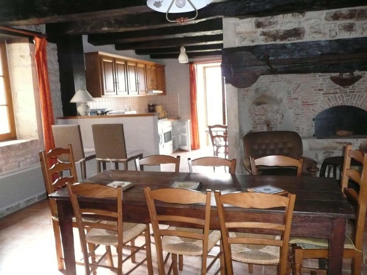 Gite La Chapelle Nailhac Εξωτερικό φωτογραφία